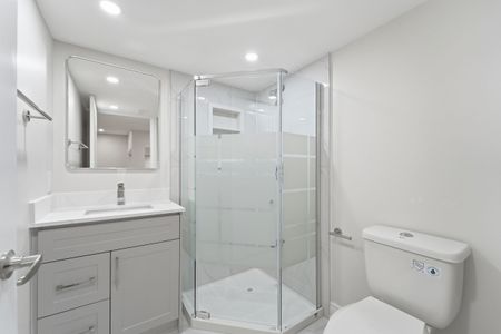 For Lease - 7 Walter Clifford Nesbitt Drive Unit# Lower, Whitby, Ontario - Photo 5