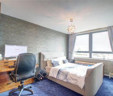 3 bedroom penthouse to rent - Photo 6