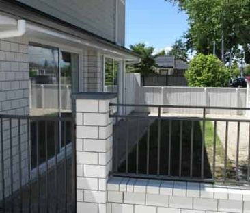 Modern 3-Bed, 2-Bath Luxury Living in Desirable Location - Photo 5