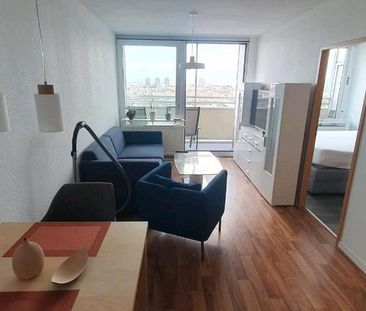 2 Zimmer Wohnung vollst. renoviert & möbiliert - Photo 1