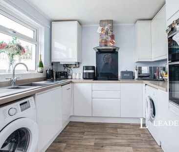 Bucklers Way, Bournemouth, BH8 - Photo 2