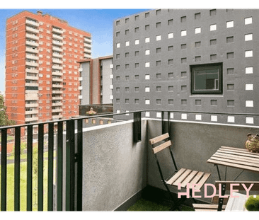 401/94 Canning Street, Carlton, Vic 3053 - Photo 2