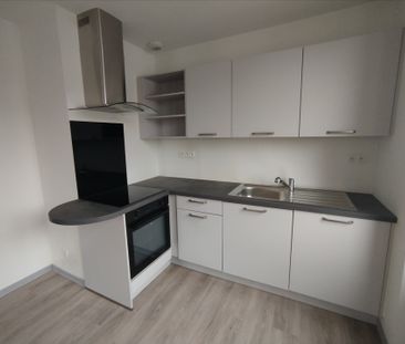 Location Appartement 4 pièces 89m² - Photo 2