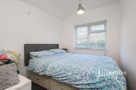 4 bedroom detached house to rent - Photo 4