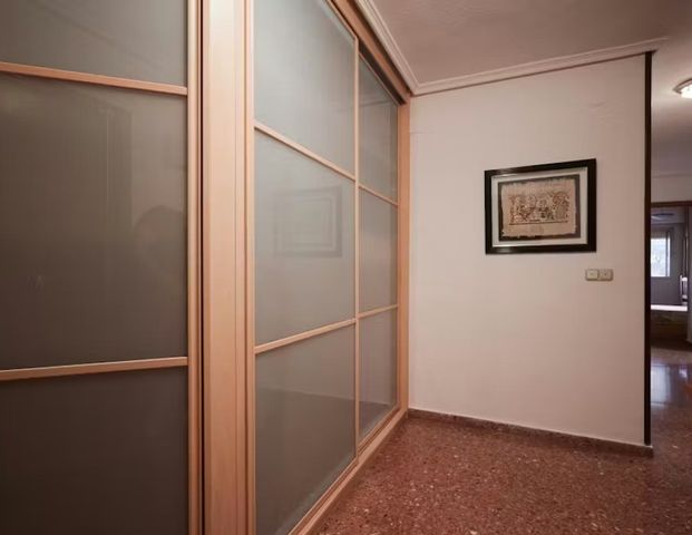 Carrer d'Alfauir, Valencia, Valencian Community 46020 - Photo 1