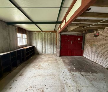 Waverley, Woodside, Telford, TF7 - Photo 2