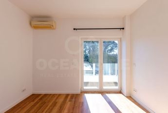 4 room luxury Semidetached House for rent in Tercena, Oeiras, Lisbon
