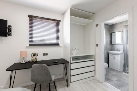 6 bedroom house to rent - Photo 3