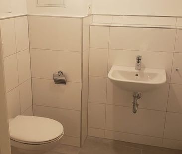 Seniorengerecht neu sanierte 2 Raumwohnung - Foto 1