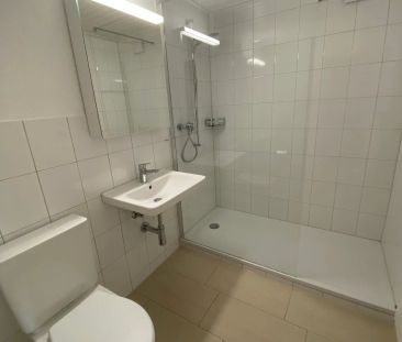 2.5 Zimmer, 68 m², 3. Stock - Foto 2