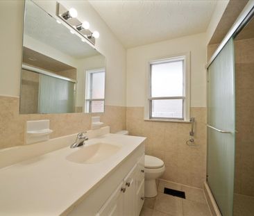 For Lease - 57 Anewen Drive Unit# Main, Toronto, Ontario - Photo 1