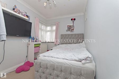 4 bedroom semi-detached house to rent - Photo 5