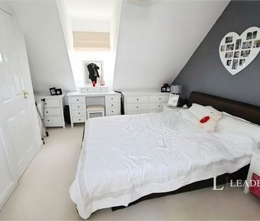 3 bedroom mid-terrace to rent The Pollards, Bourne PE10 - Photo 2