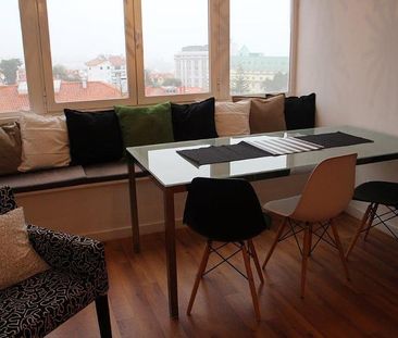 2 Bedroom Apartment, Monte Estoril, Cascais - Photo 1