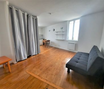 Location Appartement 1 pièce 29m² LUSIGNAN 86600 - Photo 1