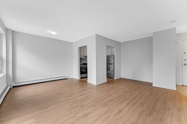 145 York St - Photo 1