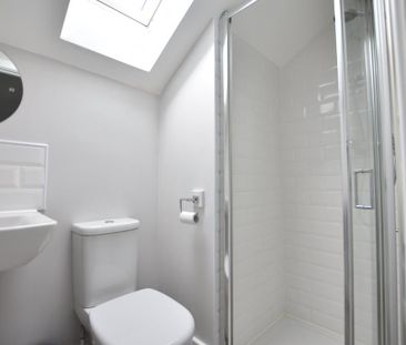3 bedroom end of terrace house to rent - Photo 6