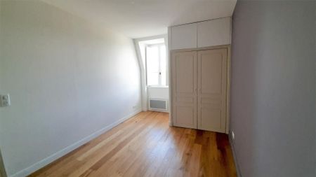 location Appartement F3 DE 80.08m² À POITIERS - Photo 5