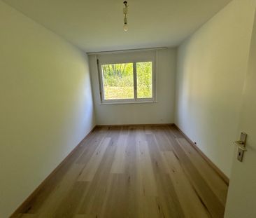 APPARTEMENT PROCHE DE TOUTES LES COMMODITES AVEC BALCON ET CHEMINEE - Foto 1