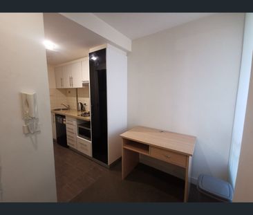 215/3-11 High Street, North Melbourne, Vic 3051 - Photo 4