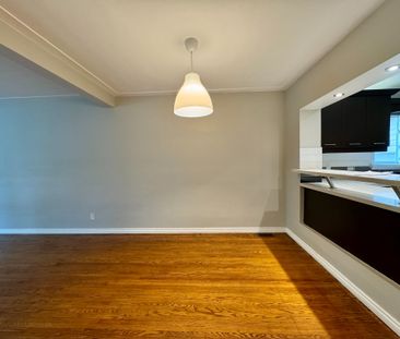 For Lease - 30 Ivordale Crescent Unit# Main, Toronto, Ontario - Photo 2