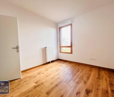 Location Appartement 3 pièces 62m² BUSSY ST GEORGES 77600 - Photo 2