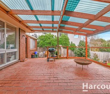 Bright and Elegant in the VSCZ - Photo 3