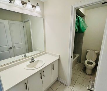 For Lease - 222 Broadacre Drive, Kitchener, Ontario - Photo 4