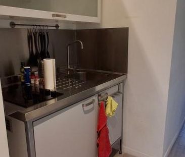 Location Appartement 1 pièce Meublé 19m² STE FOY LES LYON 69110 - Photo 4