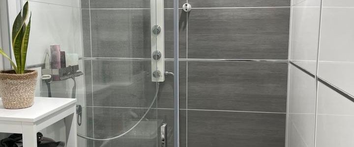 Helle, kernsanierte 1,5-Zimmer-Wohnung (39 m²) – voll möbliert - Foto 1