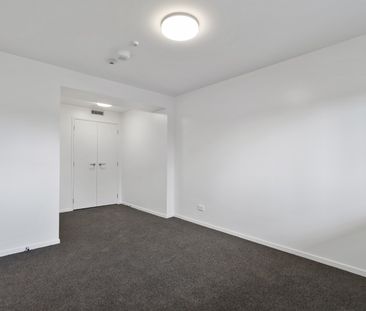 Make Yourself at Home – 4045 Great North Road - Photo 6