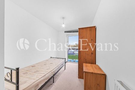 2 bedroom flat to rent - Photo 2