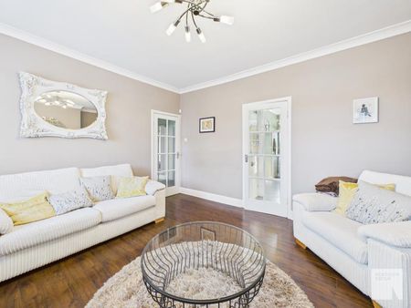 2 bedroom maisonette to rent - Photo 3