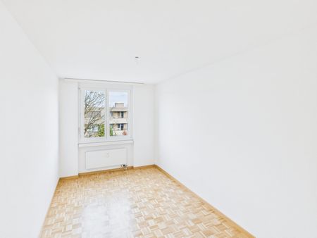 Sonnige 4.5-Zimmer-Wohnung mit Balkon in Arbon - Photo 5