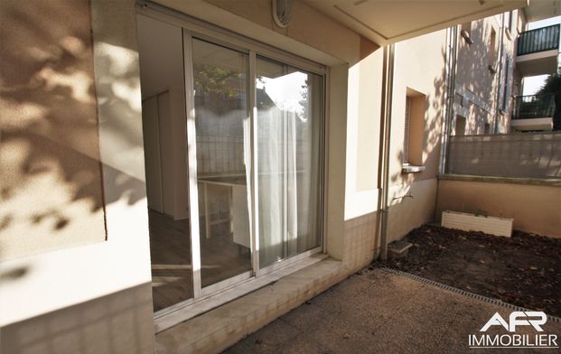 STUDIO CARRIERES SUR SEINE - Photo 1