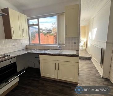 2 bedroom terraced house to rent - Photo 4