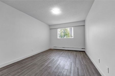 Grosvenor Square Apartments - 1 Bedroom - Photo 2
