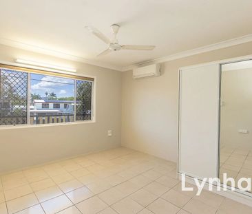 Duplex in Gulliver - Photo 1