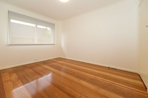 Spacious 2-bedroom property - Photo 1