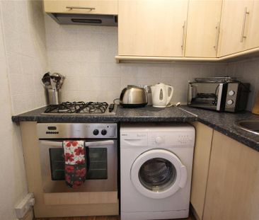 House to rent - Photo 4