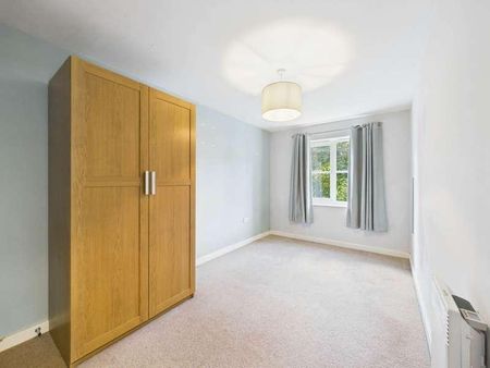 Viridian Square, Aylesbury, HP21 - Photo 4