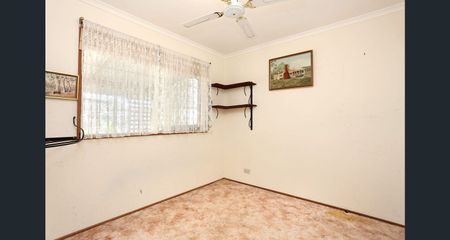 Ready to move in - Photo 2