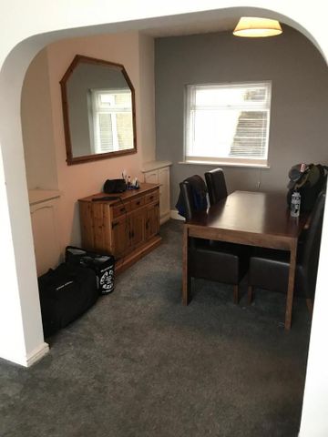 3 bedroom terraced house to rent - Photo 5
