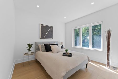 For Lease - 84 Bexhill Avenue, Toronto, Ontario - Photo 3