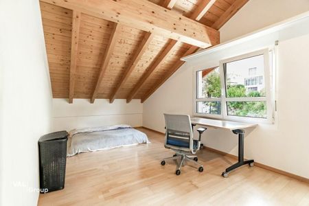 4.5 Zimmer-Dachwohnung mit Ausblick - Foto 2