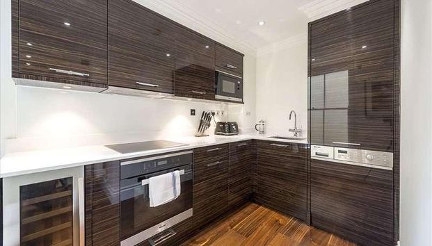 Kensington Gardens Square, London, W2 - Photo 1