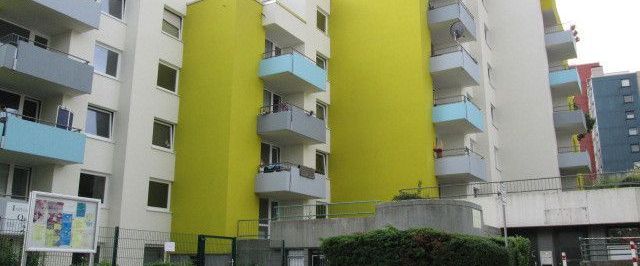 2,5-R-Wohnung mit Balkon! passender WBS erforderlich! - Photo 1