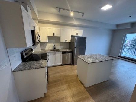 For Lease - 430 Essa Road Unit# 312, Barrie, Ontario - Photo 2