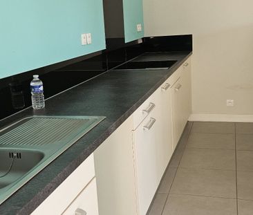 Location Appartement 3 pièces 73m² TOULOUSE 31200 - Photo 3