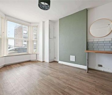 Scrubs Lane, London, NW10 - Photo 3